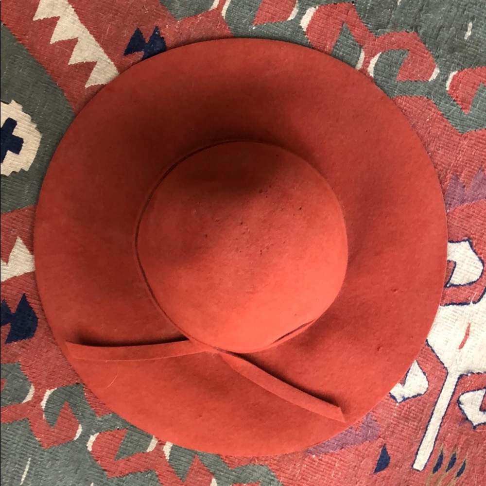 Angela William 100% wool floppy hat